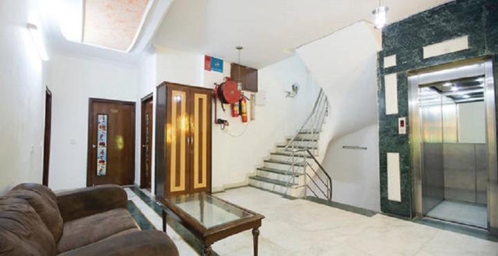 Treebo Paras International Delhi  Ngoại thất bức ảnh