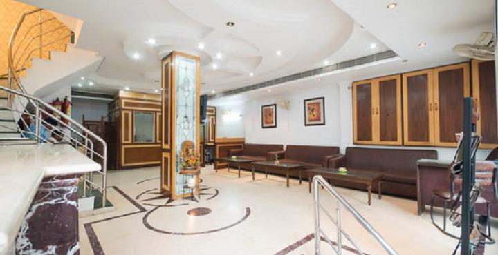 Treebo Paras International Delhi  Ngoại thất bức ảnh
